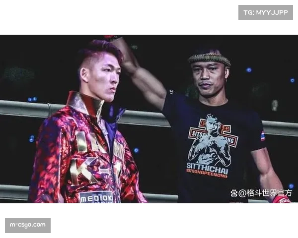 阿纳尼与和岛大海羽量级踢拳对决风格迥异 争锋即将打响